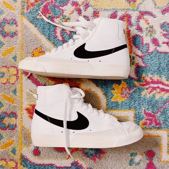 Nike Shoes - NEW Nike Blazers